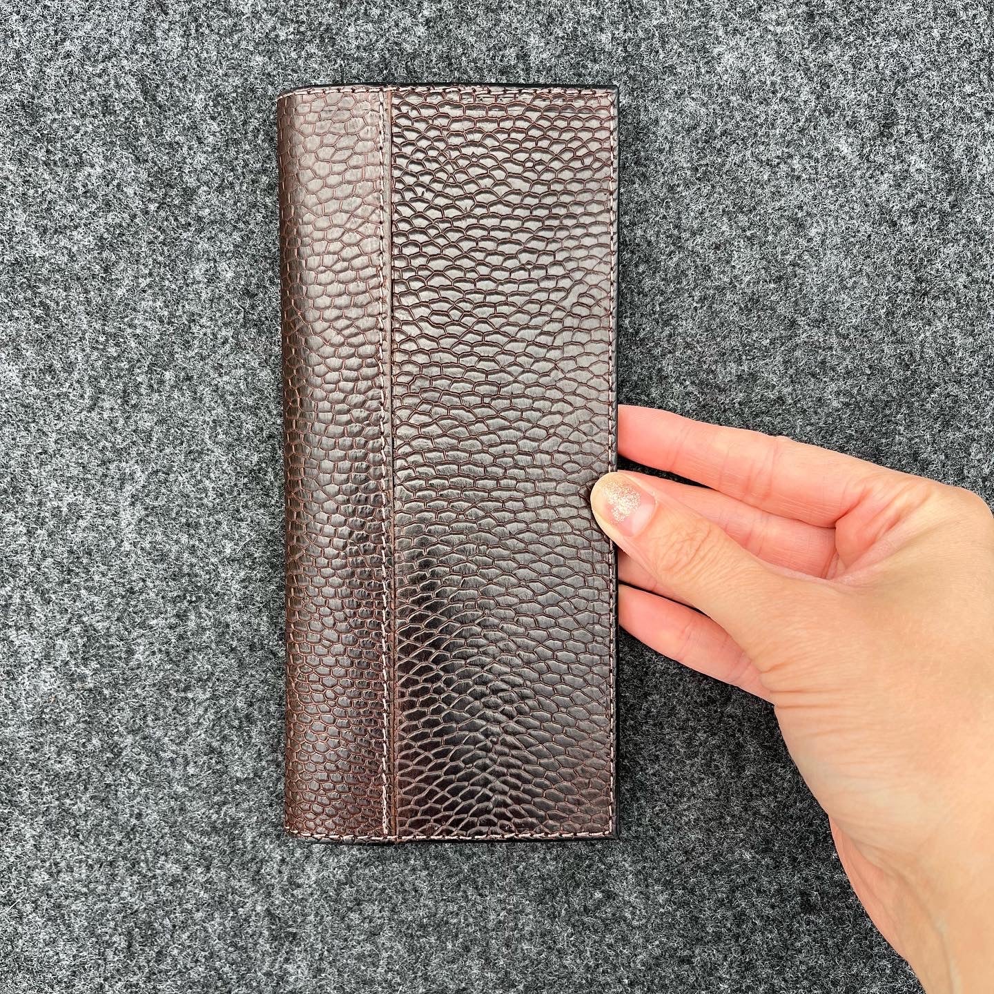 Long Vertical Cowboy Beaver Tail Wallet