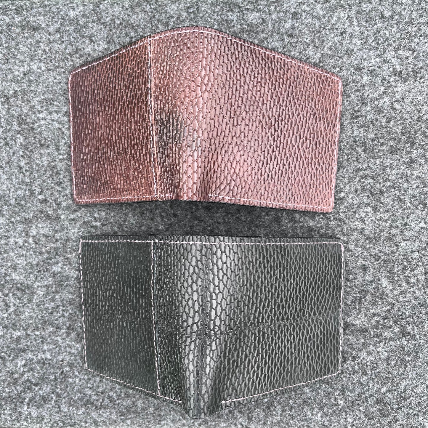 Classic Bifold Beaver Tail Wallet - Original
