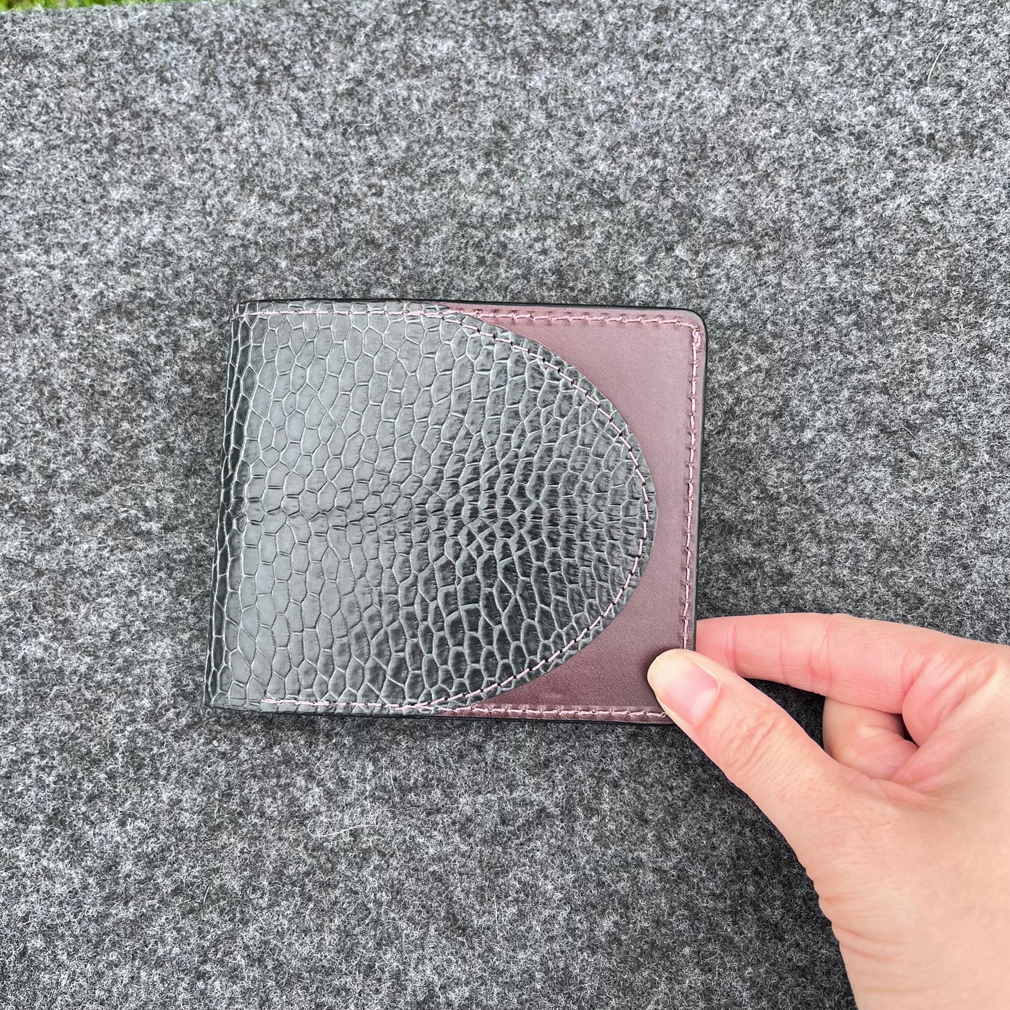 Classic Bifold Beaver Tail Wallet - Tail Shaped