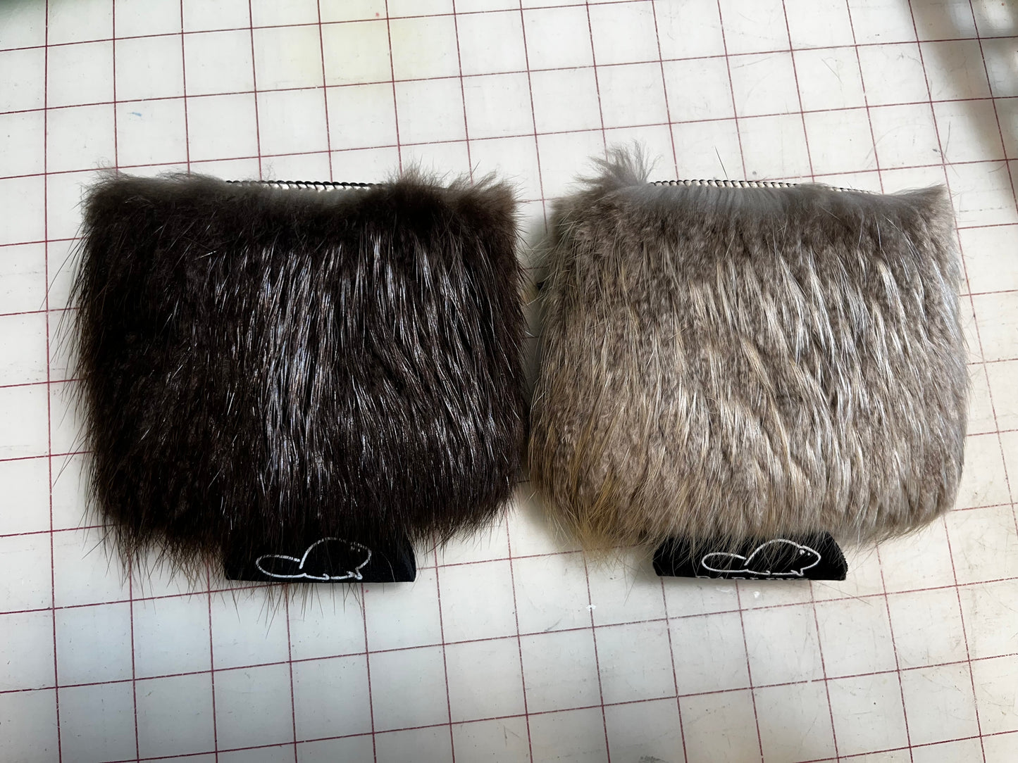 Beaver fur Can Cooler