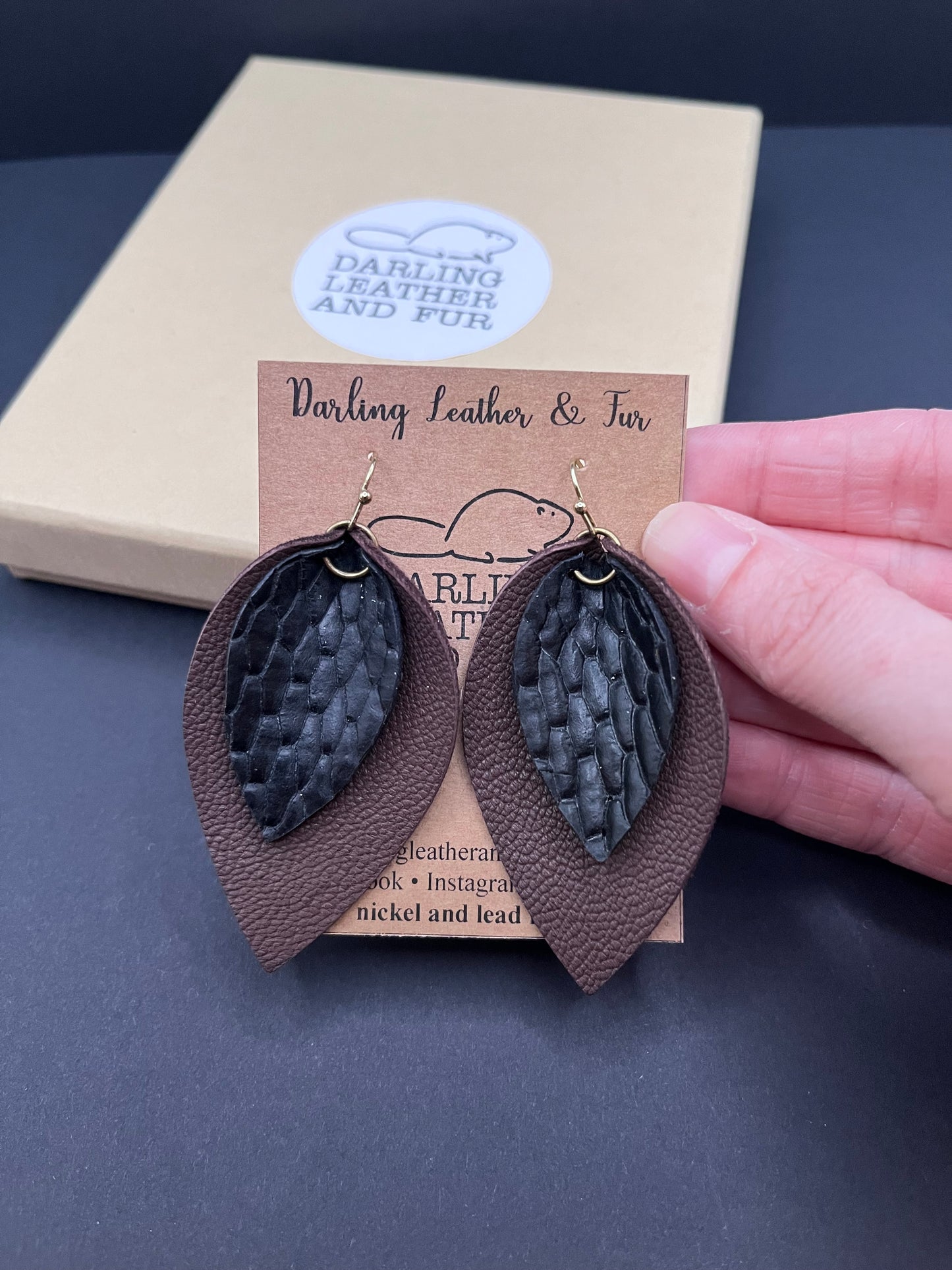 Beavertail & Buckskin Earrings Flame Style