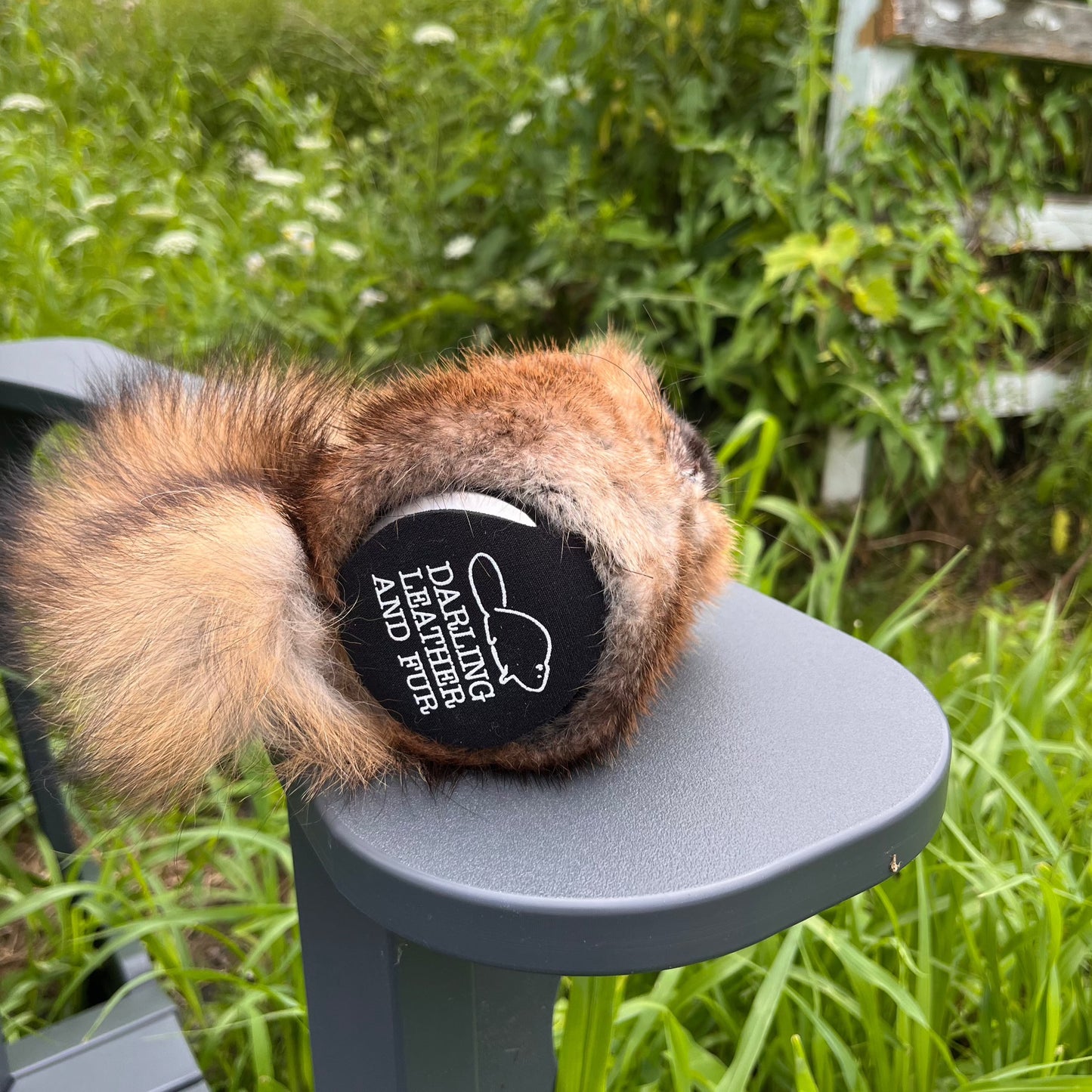 "Squoozie" Squirrel Can Cooler