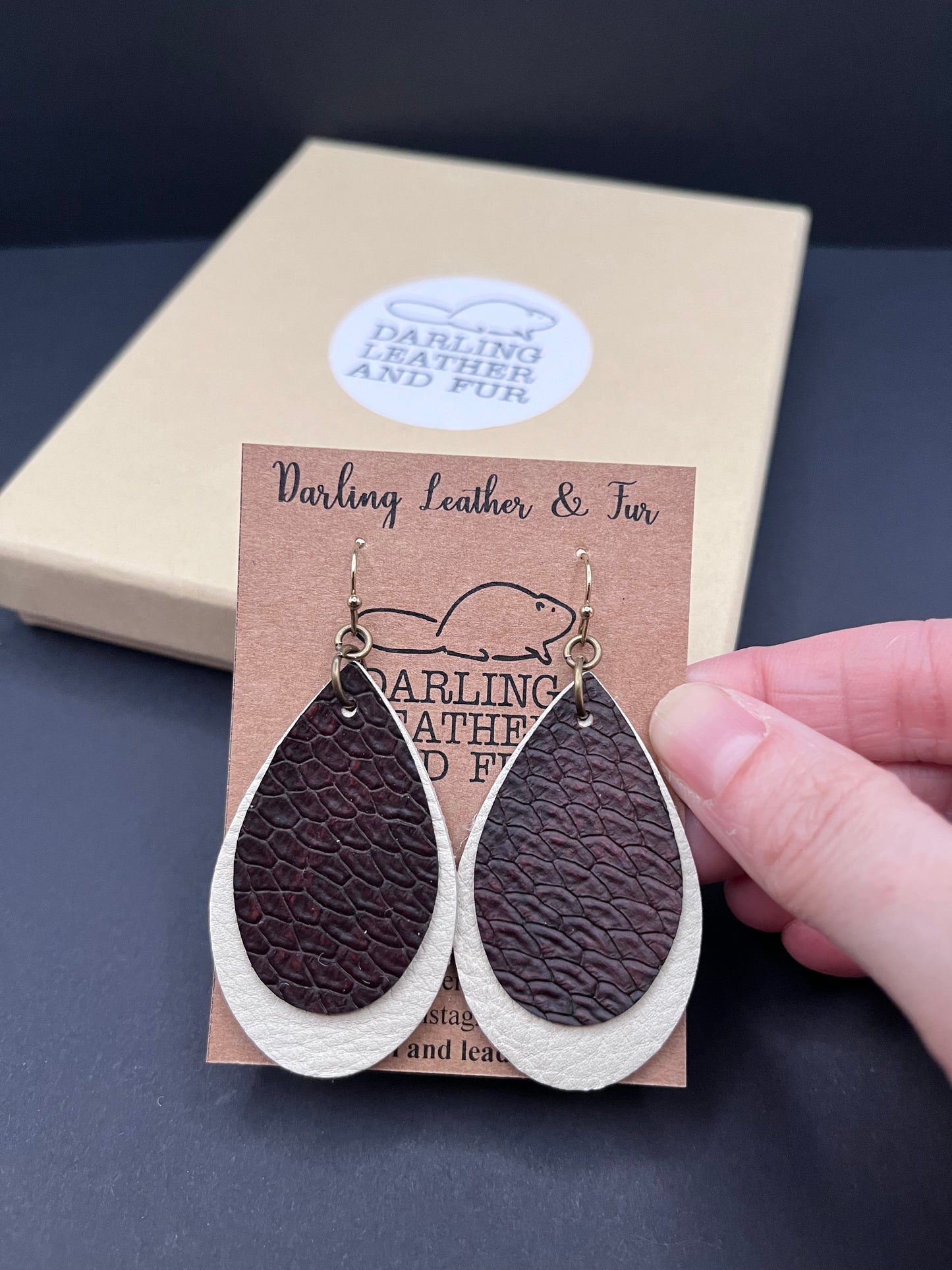 Beavertail & Buckskin Earrings Drop Style